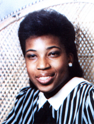 Macy Gray (Natalie McIntyre) Senior Year 1985 Canton South High School, Canton, OH Credit: Seth Poppel/Yearbook Library