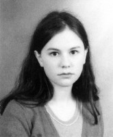 Anna Paquin, Junior Year, Windward School, Santa Monica, CA (1999)