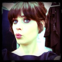 zooey deschanel candid photo