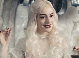 Anne Hathaway in Alice in Wonderland (2010)