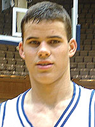 Kris Humphries, Freshman Year, Hopkins High School in Minnetonka, MN young candid basketball photo
