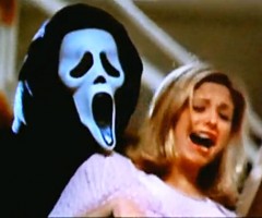 Sarah Michelle Gellar in Scream 2 (1997)
