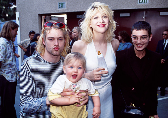 Frances Bean Cobain baby photo 1993