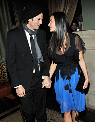 Demi Moore and Ashton Kutcher (2011) photo