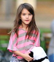 Suri Cruise young photo