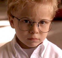 Jonathan Lipnicki as Ray Boyd