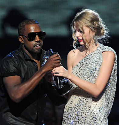 Taylor Swift and Kanye West (2009)