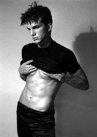 ashton kutcher model young 1995 photo