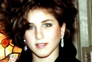 jennifer aniston high school prom young 1987 headshot photo actress celebrity