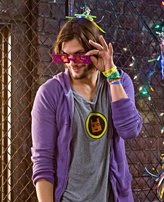 ashton kutcher new years eve 2011 movie photo