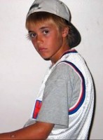 justin bieber young hate photo