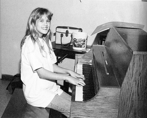 carrie underwood yearbook young 1995 photo