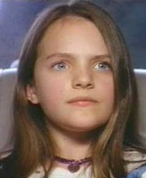 elisabeth moss young photo