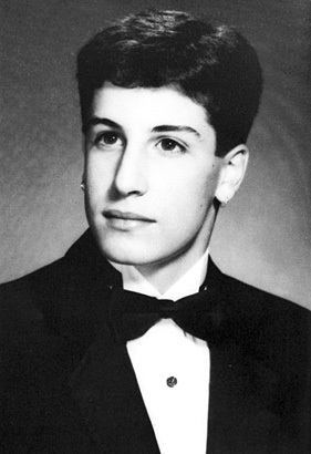 jason biggs young high school senior yearbook 1996 photo