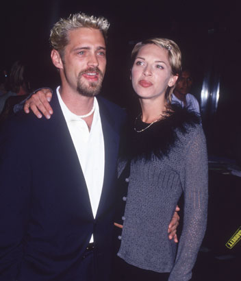 jason priestley ashlee peterson red carpet couple 1999 photo