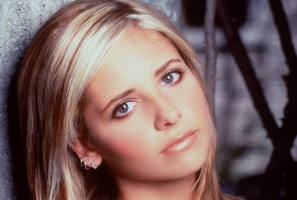 sarah michelle gellar buffy the vampire slayer wb tv show photo