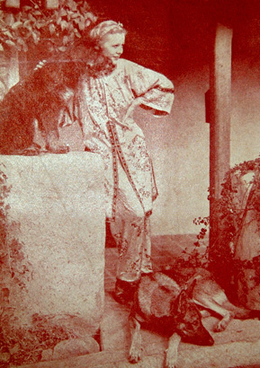gloria stuart dogs photo
