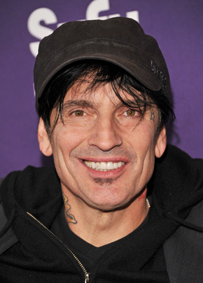 tommy lee red carpet 2011 photo