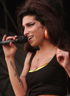 Amy Winehouse, 1983-2011