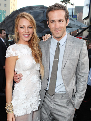 Blake Lively and Ryan Reynolds at Warner Bros. Premiere of Green Lantern Hollywood, California (2011)