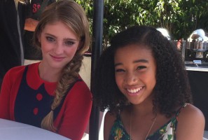 willow shields amandla stenberg hunger games movie 2012 photo