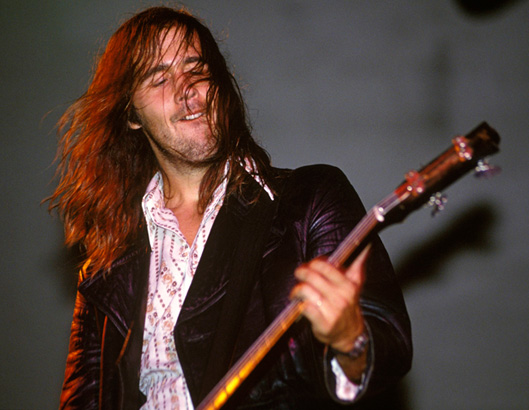 Krist Novoselic performing with Nirvana in 1993