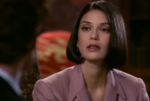Teri Hatcher as Lois Lane/Lois Lane Kent in Lois & Clark: The New Adventures of Superman (1993-1997)r